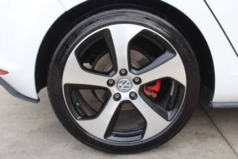 2016 Volkswagen Golf GTI S