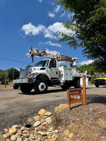 2011 International WorkStar 7300