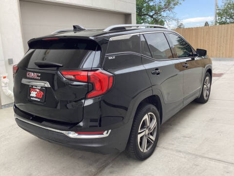 2020 GMC Terrain SLT