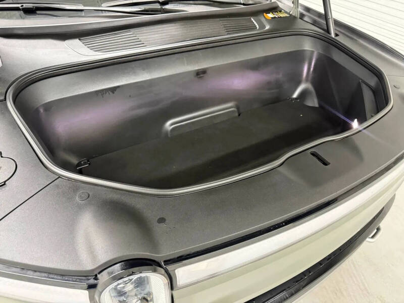 2022 Rivian R1S Launch Edition