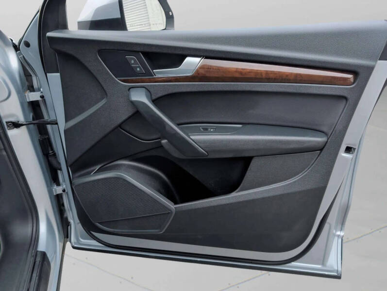 2019 Audi Q5 quattro Premium 45 TFSI