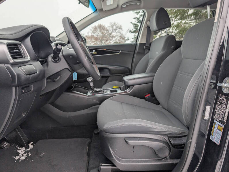 2020 Kia Sorento LX V6