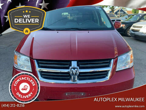 2009 Dodge Grand Caravan for sale at Autoplex Finance - We Finance Everyone! in Milwaukee WI