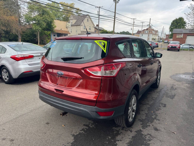 2014 Ford Escape S
