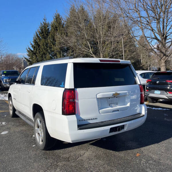 2017 Chevrolet Suburban LT