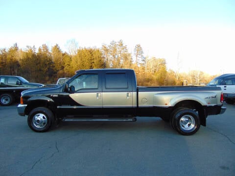 2000 Ford F-350 Super Duty for sale at E & M AUTO SALES in Locust Grove VA