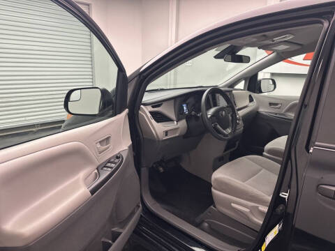 2020 Toyota Sienna L 7-Passenger