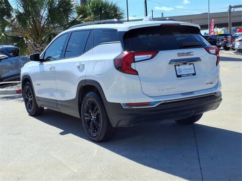 2023 GMC Terrain AT4