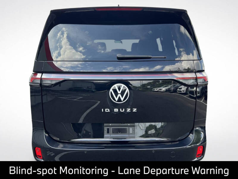 2025 Volkswagen ID. Buzz Pro S