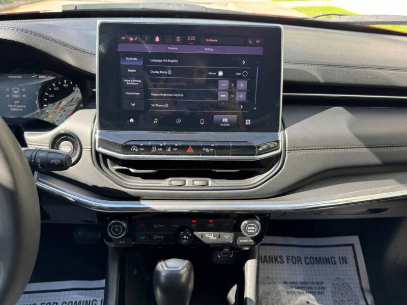 2023 Jeep Compass (Red) Edition