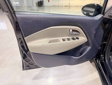 2015 Kia Rio 5-Door LX