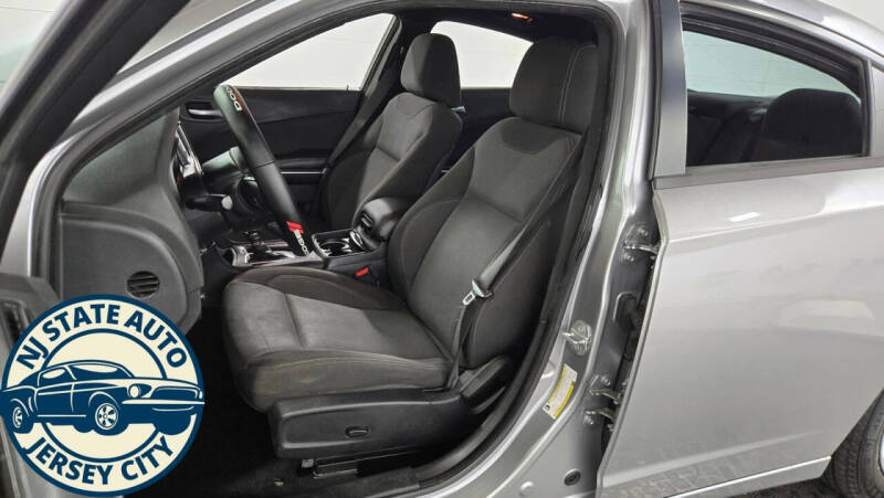 2018 Dodge Charger SXT