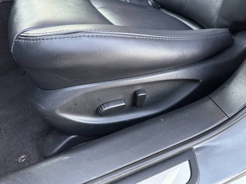 2015 Infiniti Q50 Premium