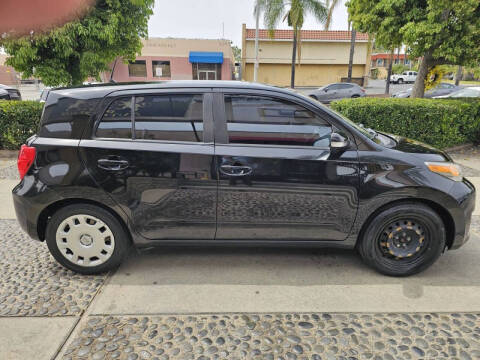 2014 Scion xD