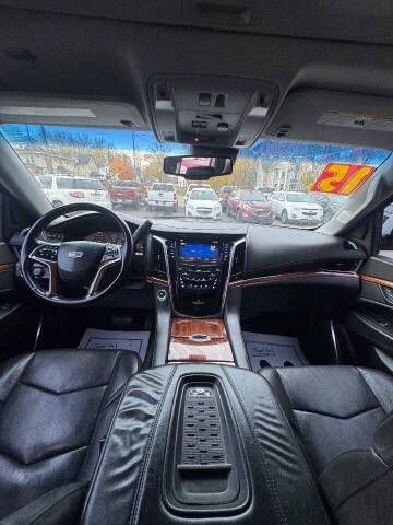 2015 Cadillac Escalade Luxury