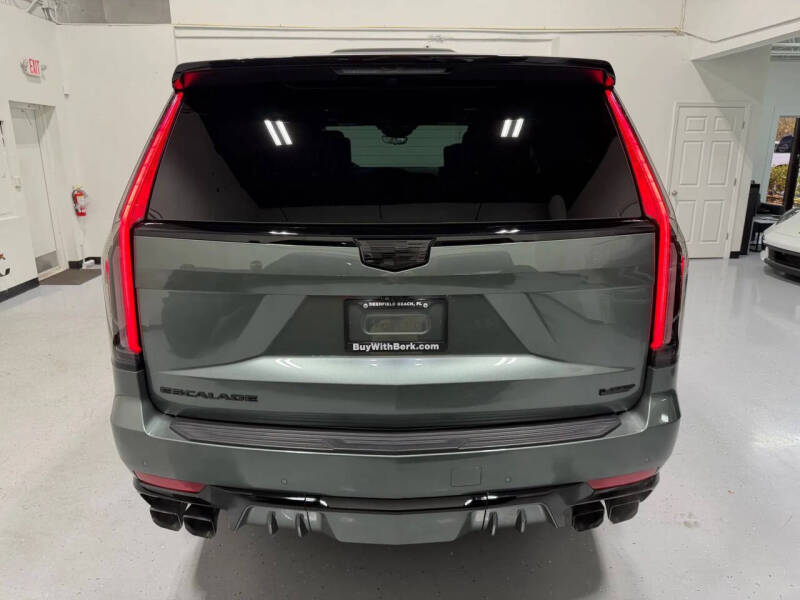 2024 Cadillac Escalade-V