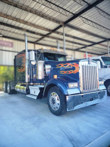 2006 Kenworth W900L
