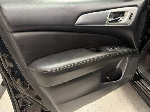 2018 Nissan Pathfinder