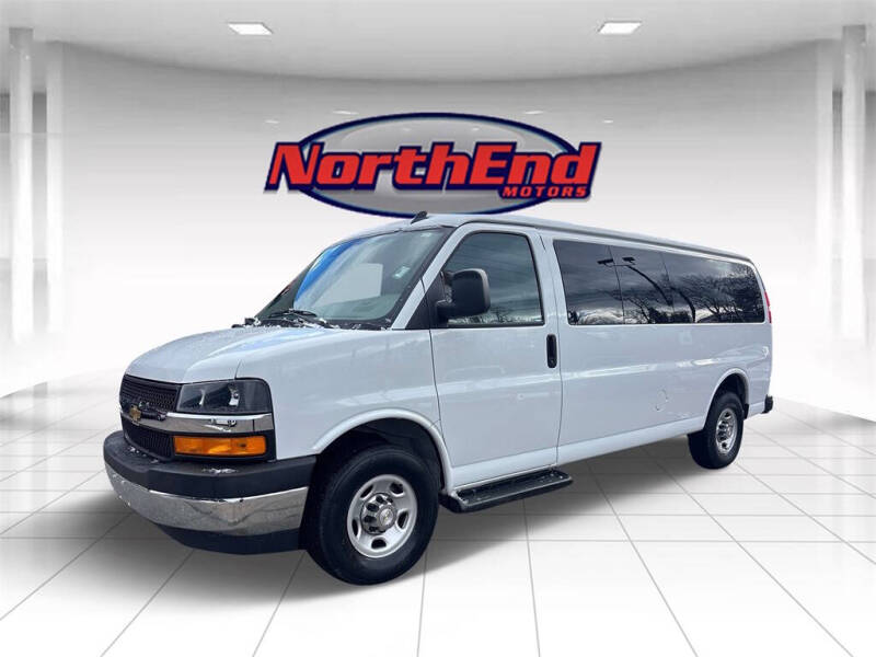 2022 Chevrolet Express LT 3500