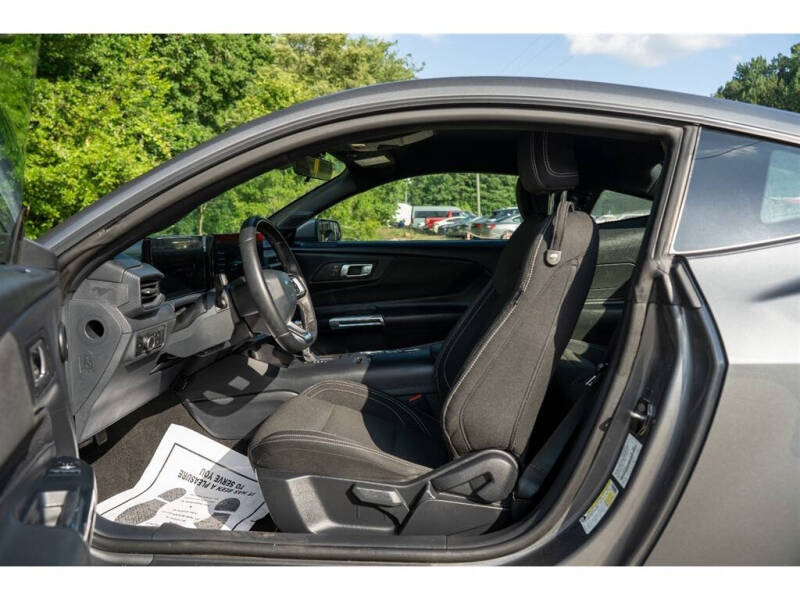 2024 Ford Mustang EcoBoost