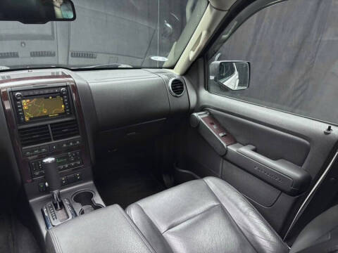 2010 Ford Explorer Limited