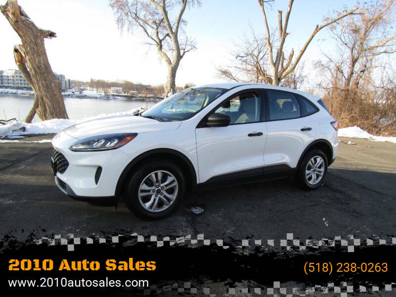 2022 Ford Escape S's photo