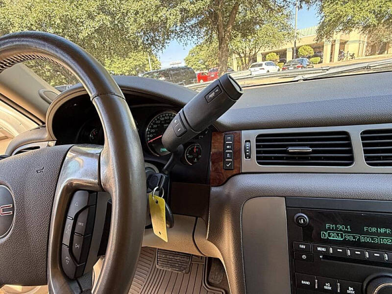 2013 GMC Yukon XL SLT