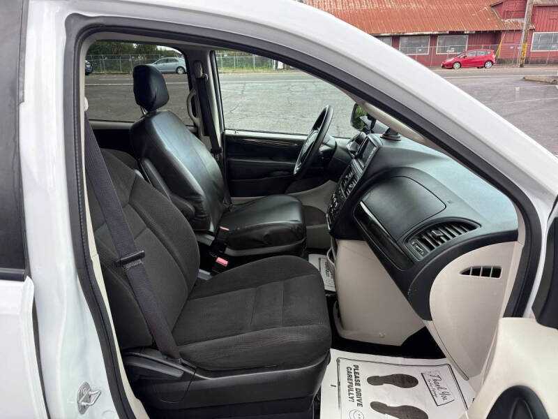 2017 Dodge Grand Caravan SE Plus