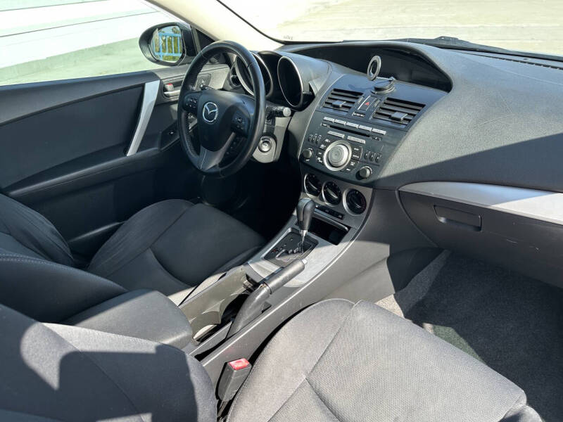 2011 Mazda MAZDA3 s Sport