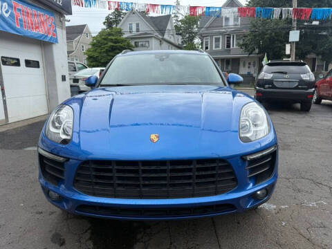 2017 Porsche Macan