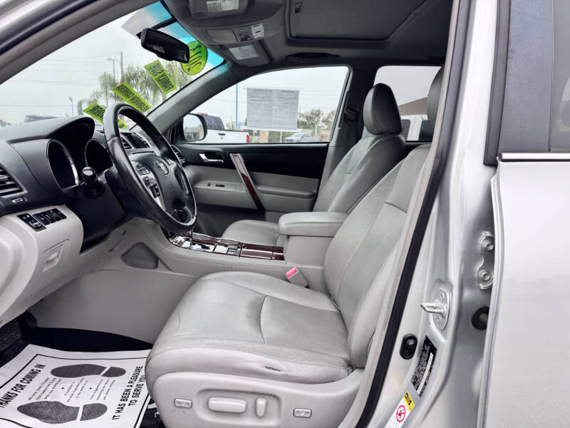 2013 Toyota Highlander Limited