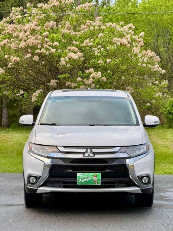 2017 Mitsubishi Outlander SE