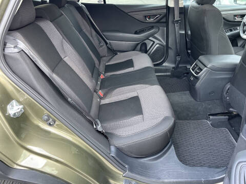 2023 Subaru Outback Premium
