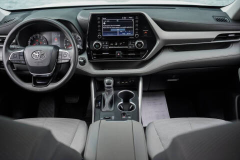 2021 Toyota Highlander L