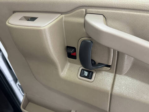 2021 Chevrolet Express 2500