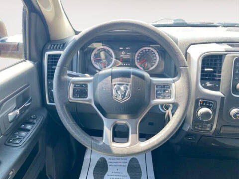 2024 RAM 1500 Classic SLT