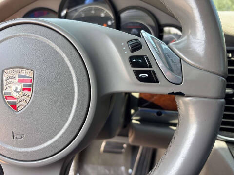 2011 Porsche Panamera