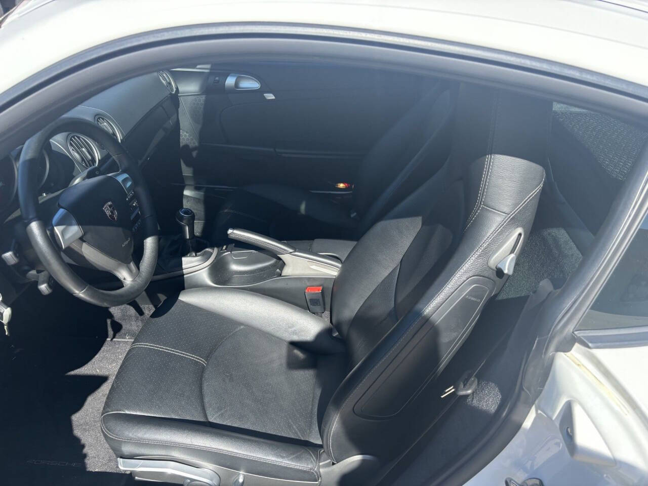 2008 Porsche Cayman 12