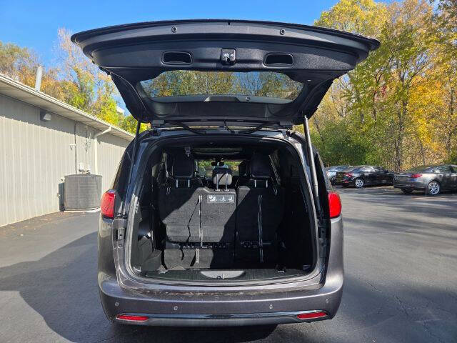 2018 Chrysler Pacifica Touring L Plus