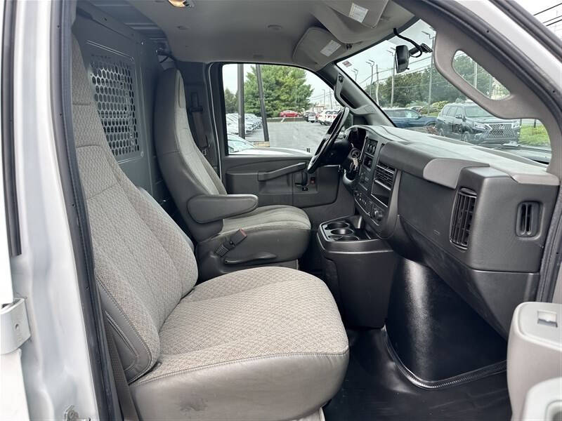 2020 Chevrolet Express 2500