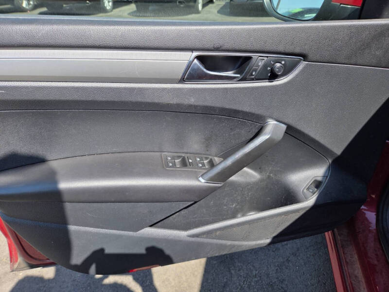 2018 Volkswagen Passat 2.0T S