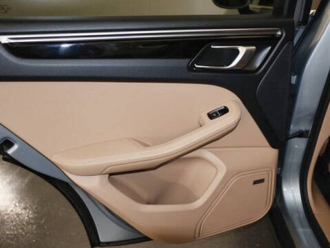 2021 Porsche Macan S