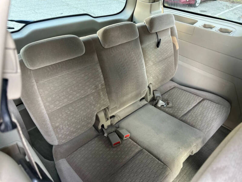 2004 Ford Freestar SE