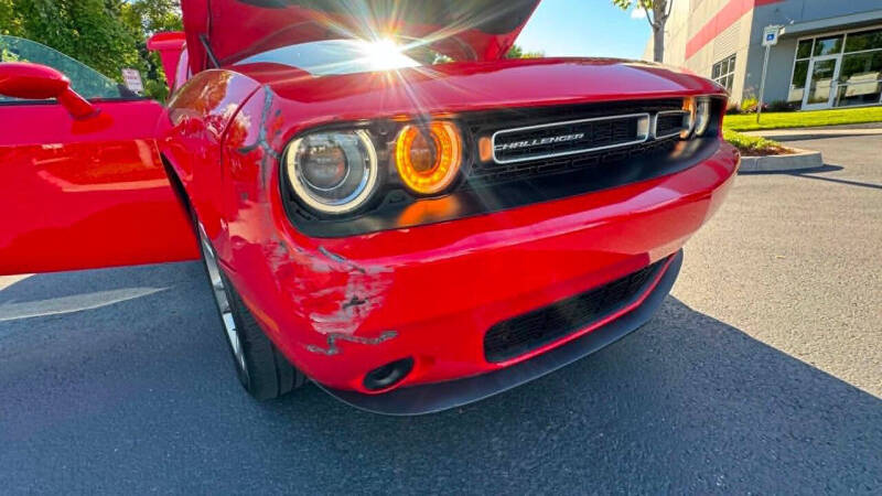 2022 Dodge Challenger SXT