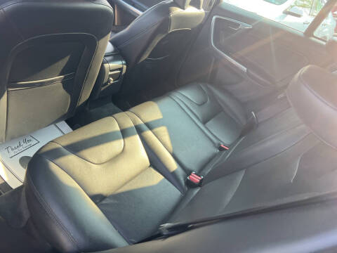 2015 Volvo V60 T5 Drive-E Premier