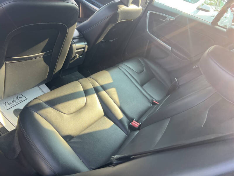 2015 Volvo V60 T5 Drive-E Premier