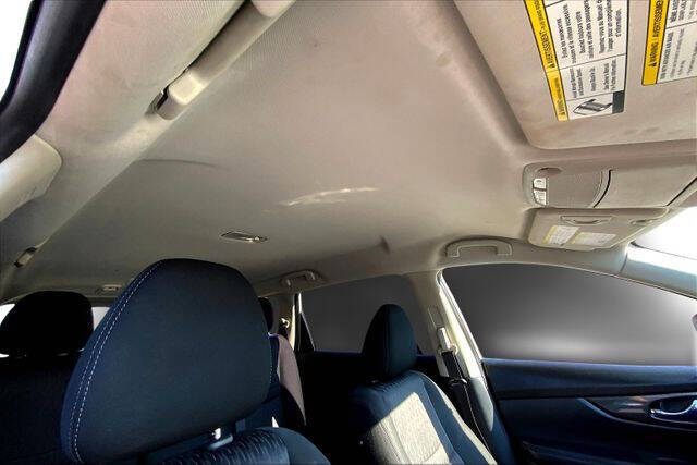 2020 Nissan Rogue SV