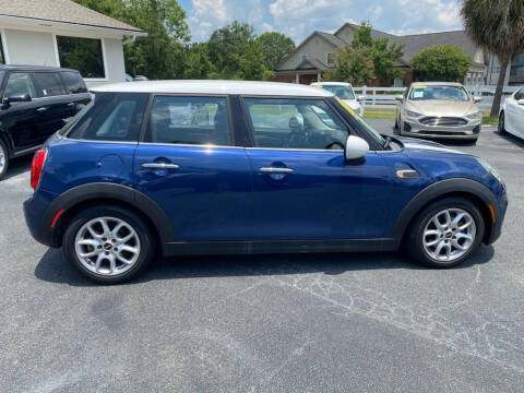2016 MINI Hardtop 4 Door Cooper