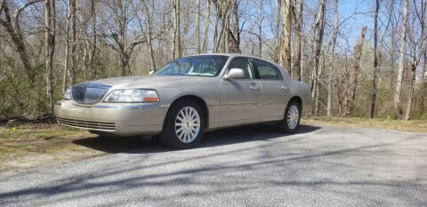 2004 Lincoln Town Car for sale at Rad Wheels LLC in Greer SC