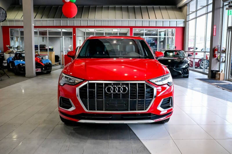 2022 Audi Q3 quattro Premium 40 TFSI